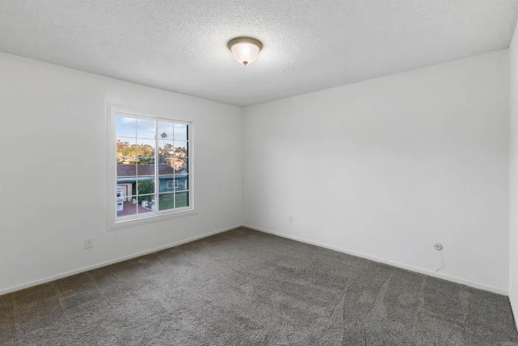 https://cdn.realtyfeed.com/cdn/127/307068607/5203f32b020b3a3e6cd991e74a8448a2.webp