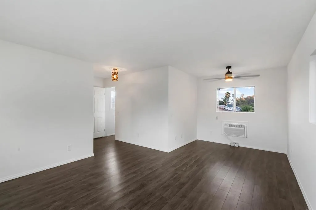 https://cdn.realtyfeed.com/cdn/127/307068607/c81325c38191b54091c429bab337299e.webp