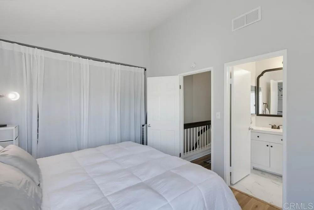 https://cdn.realtyfeed.com/cdn/127/307068613/5520193f4e390959968333ae67d04af9.webp