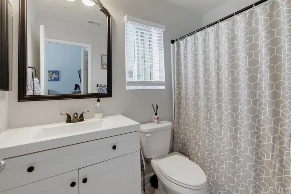 https://cdn.realtyfeed.com/cdn/127/307068613/74954d589fe3fd59d72456299eb0675f.webp
