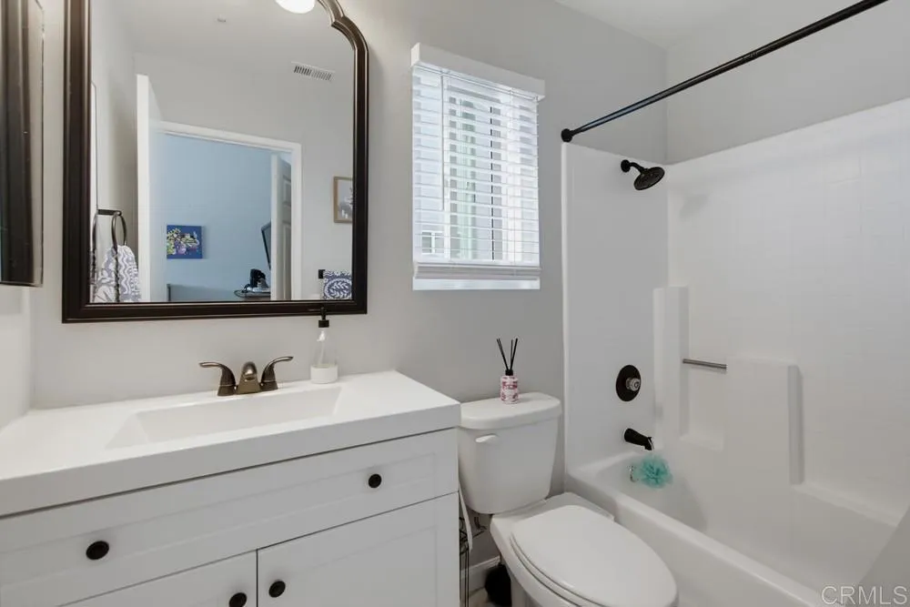 https://cdn.realtyfeed.com/cdn/127/307068613/8358bc89034b2fcdfce40b04a71c8925.webp
