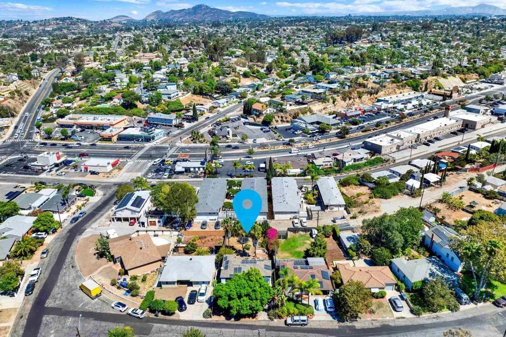 https://cdn.realtyfeed.com/cdn/127/307068623/4f0327e9161ad20dab51252675b0b728.webp