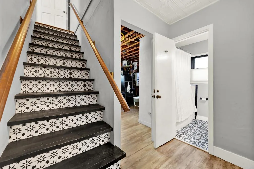 https://cdn.realtyfeed.com/cdn/127/307068623/926620e853dfa6c7b44faf3335836130.webp