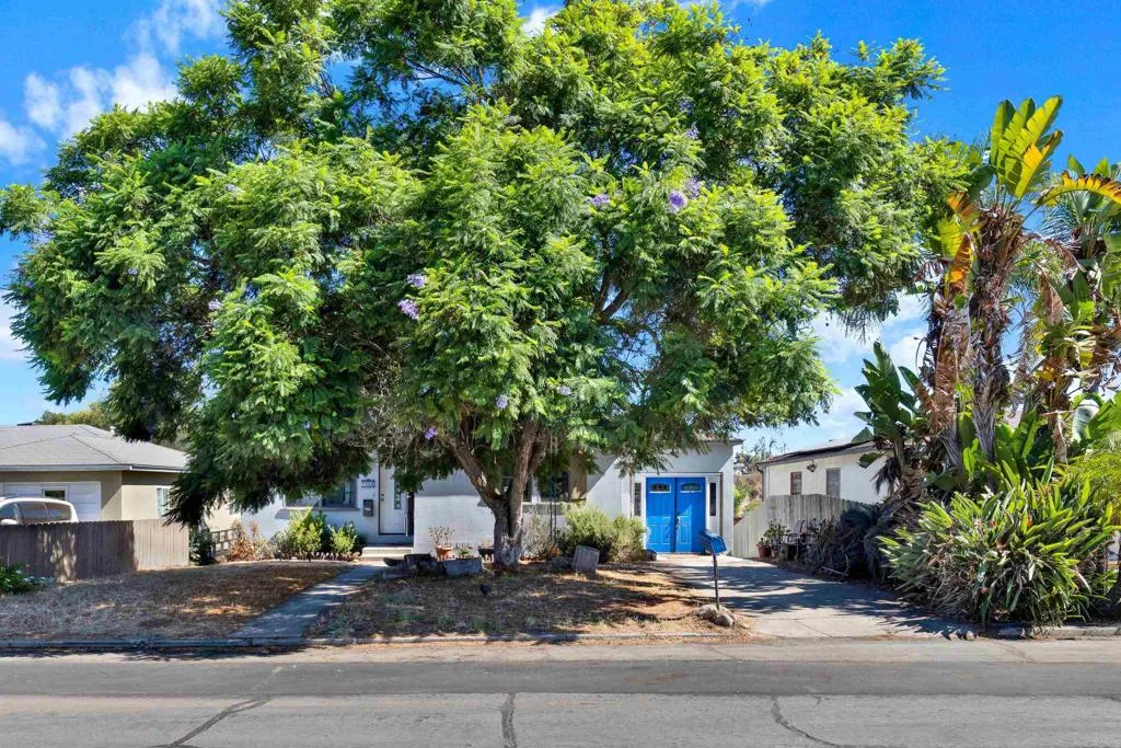 https://cdn.realtyfeed.com/cdn/127/307068623/ded397a259182648037627be3e6b2908.webp