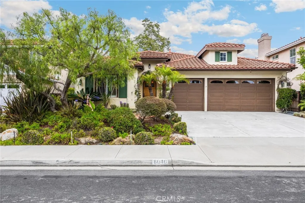 8040 Corte Sasafras, Carlsbad, CA 92009 - Photo 2 of 28, Carlsbad, CA