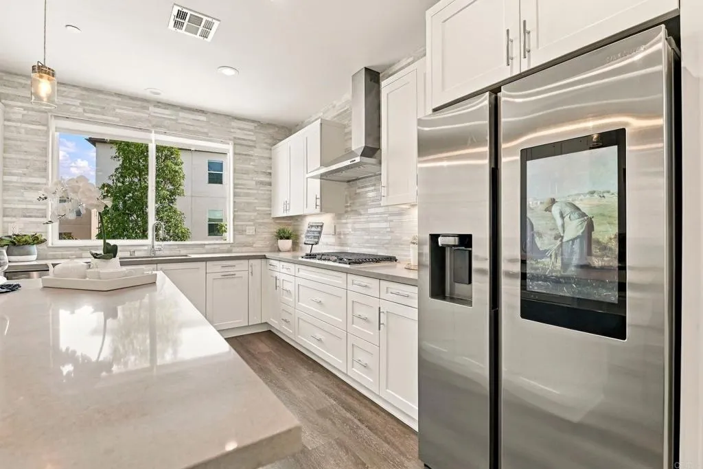 https://cdn.realtyfeed.com/cdn/127/307068638/65b427c5e6393ec44d2541ad7f2a45d0.webp