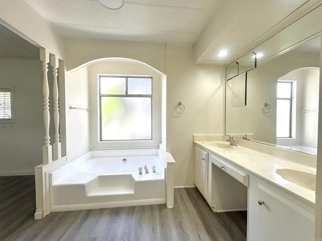 https://cdn.realtyfeed.com/cdn/127/307068651/456872d2f36a08d249e4615f7f22df88.webp