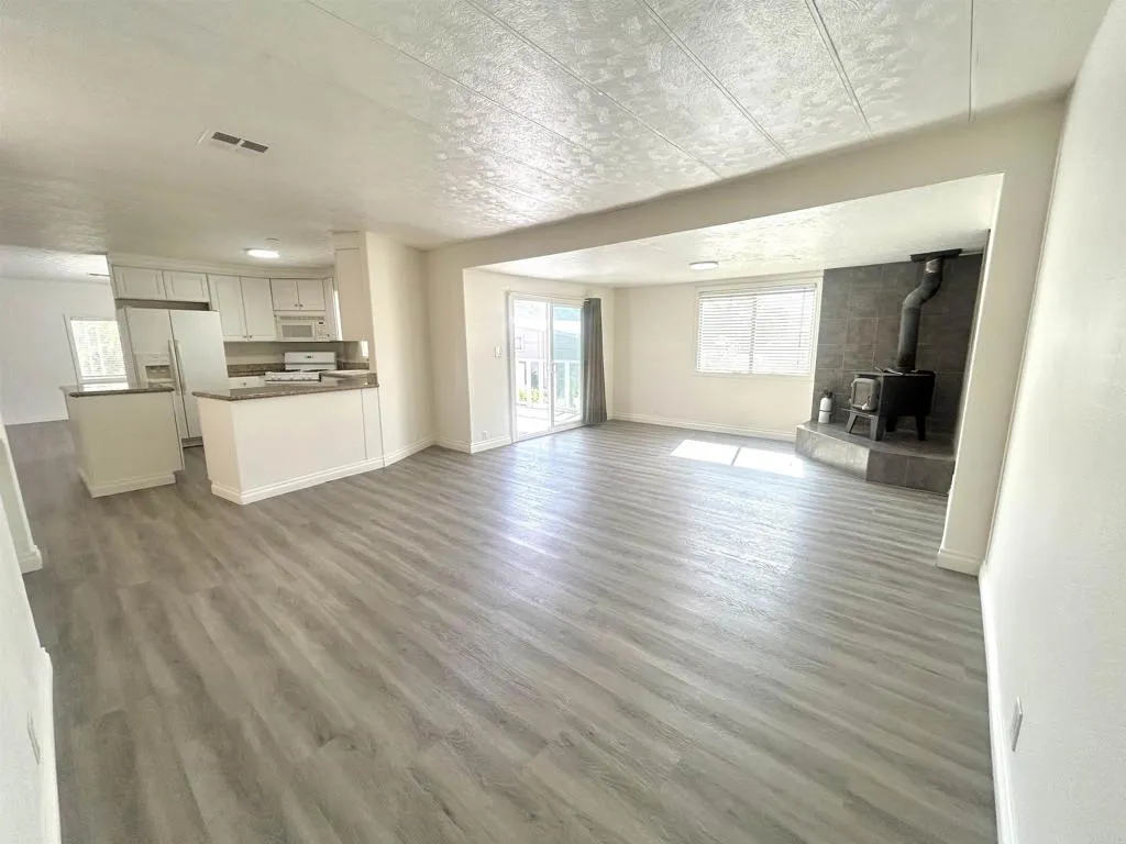 https://cdn.realtyfeed.com/cdn/127/307068651/f7b84e406d6fffaee119c39b085a0e1f.webp