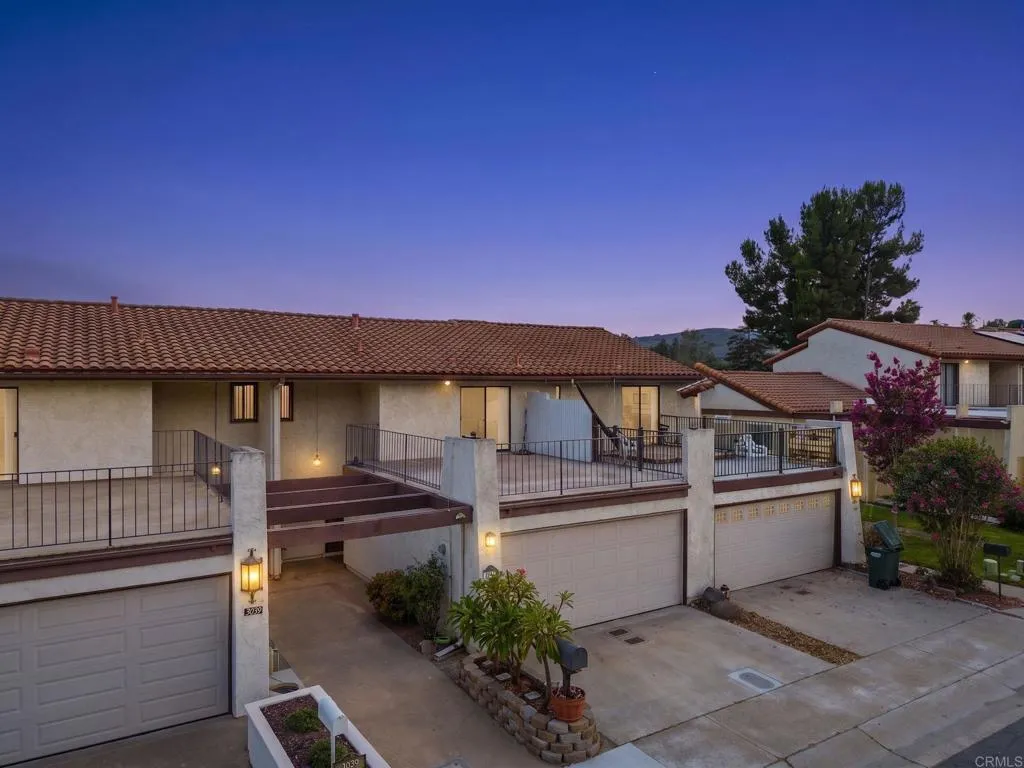 https://cdn.realtyfeed.com/cdn/127/307068661/03ce1681cdd64ebb1bce1ff5d627c759.webp