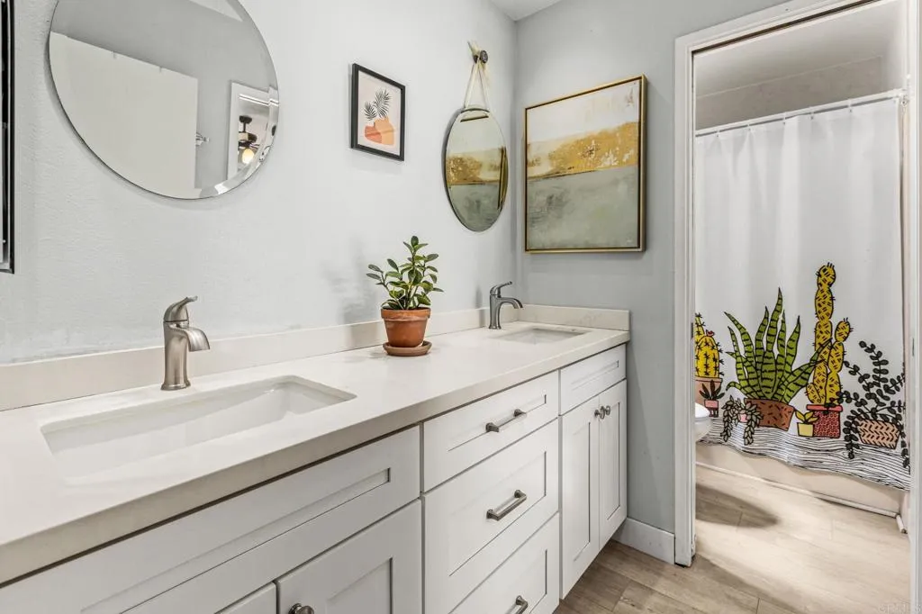 https://cdn.realtyfeed.com/cdn/127/307068661/4697ee7d498e9352aa23dd8285855b4a.webp