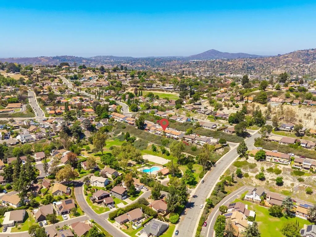https://cdn.realtyfeed.com/cdn/127/307068661/75c4617b96153107dad24a33a931804a.webp