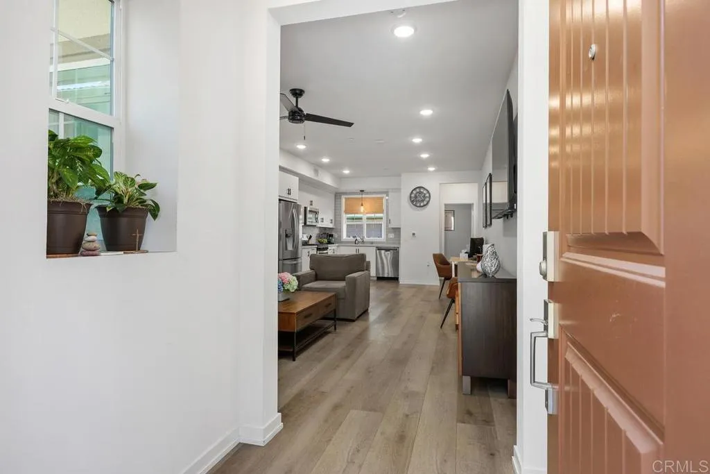 https://cdn.realtyfeed.com/cdn/127/307068696/49916911bcdbe1abc42525acfcf486e7.webp
