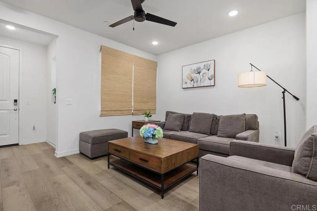https://cdn.realtyfeed.com/cdn/127/307068696/862398b21f73e4f7206704f51e77e23f.webp