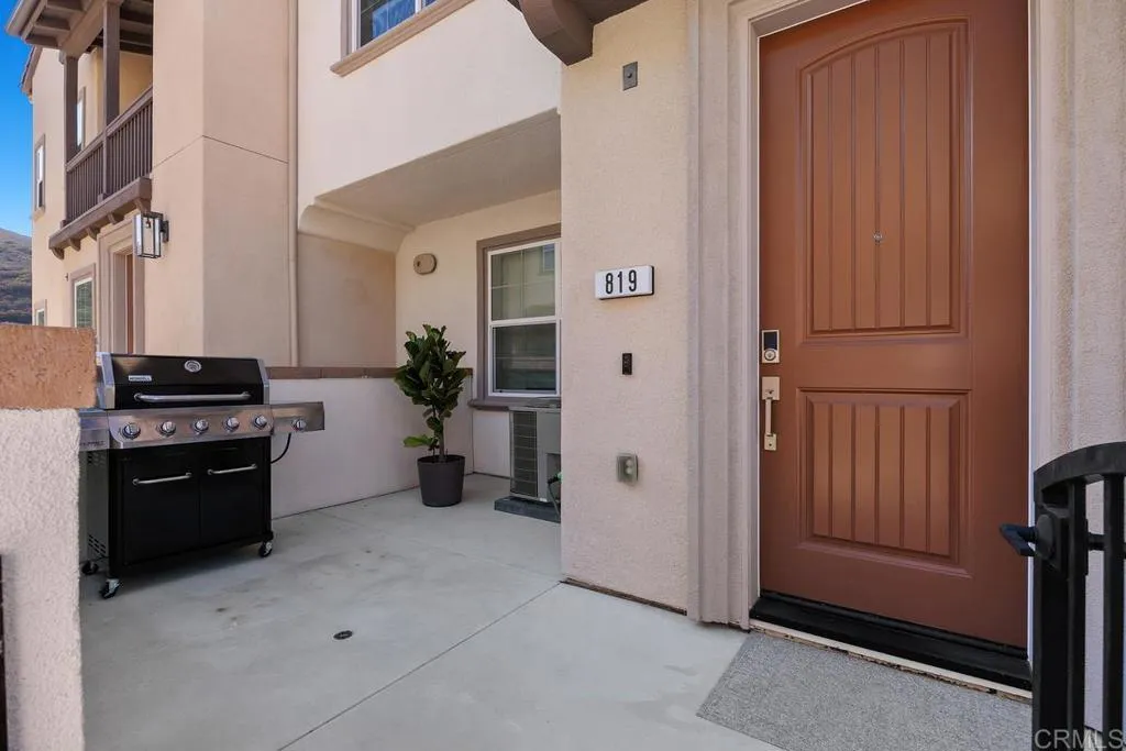 https://cdn.realtyfeed.com/cdn/127/307068696/94ab25d5872638b8863232a4c1c6237b.webp