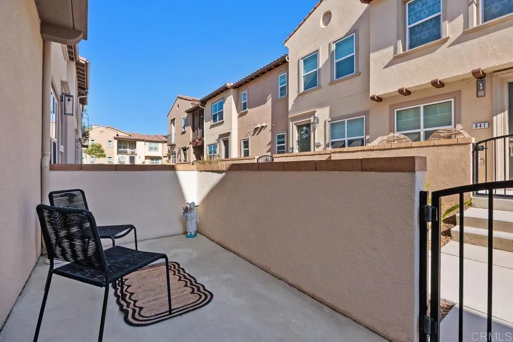 https://cdn.realtyfeed.com/cdn/127/307068696/a8716b9d4f0eb04d27fd592dba7371ff.webp