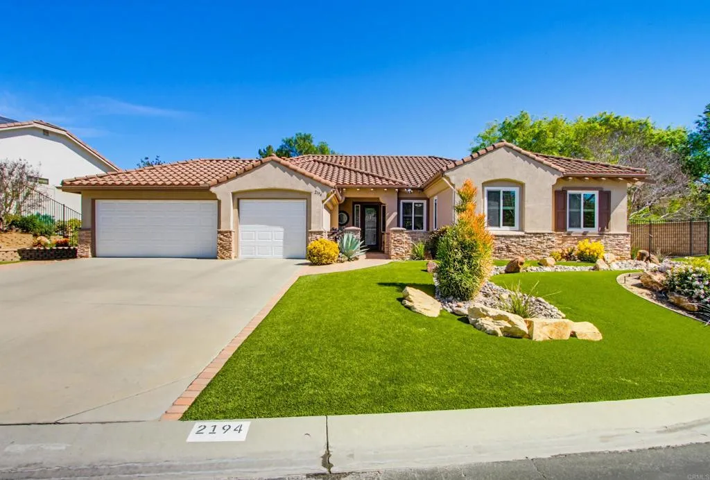 2194 Stone Castle, Fallbrook, CA 92028 - Photo 2 of 60, Fallbrook, CA