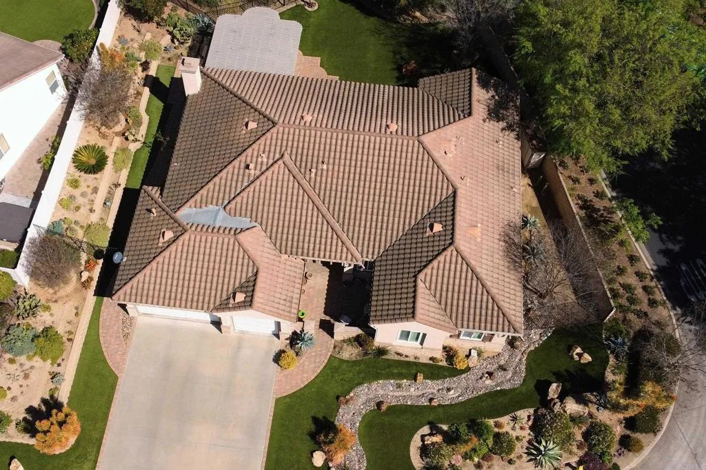 2194 Stone Castle, Fallbrook, CA 92028 - Photo 4 of 60, Fallbrook, CA