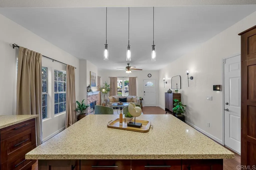 https://cdn.realtyfeed.com/cdn/127/307068741/037b6217a7105b1e07db2adea773471b.webp