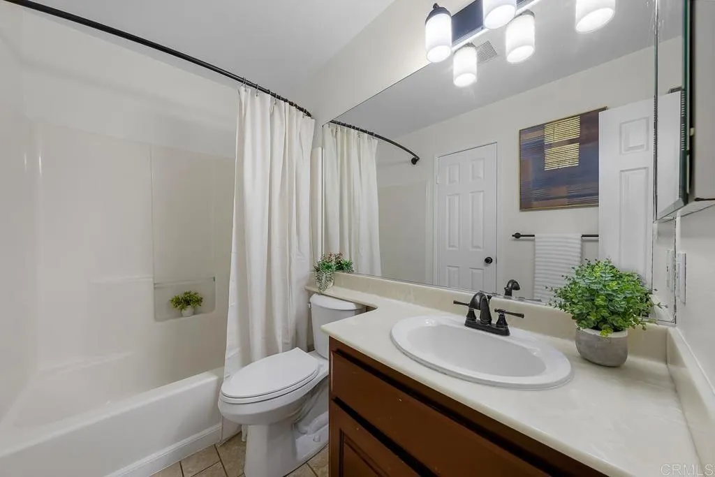 https://cdn.realtyfeed.com/cdn/127/307068741/89a96ed7d8efb527fa6ec778a570d8a5.webp