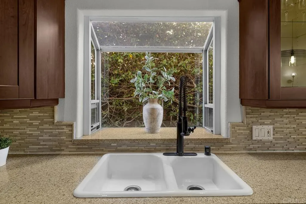 https://cdn.realtyfeed.com/cdn/127/307068741/ef025ad873593a38011b14522b7a99a6.webp