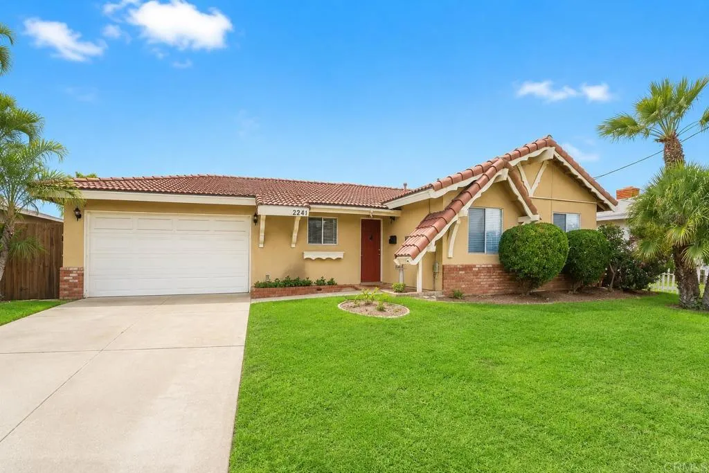 2241 Edgewood Place, Oceanside, CA 92054 - Main photo, Oceanside, CA