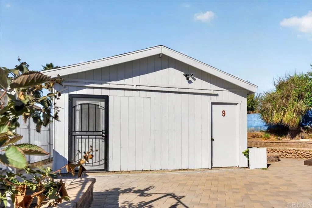 https://cdn.realtyfeed.com/cdn/127/307068762/4823ef2a95d01e7fe8d84273ede04f52.webp