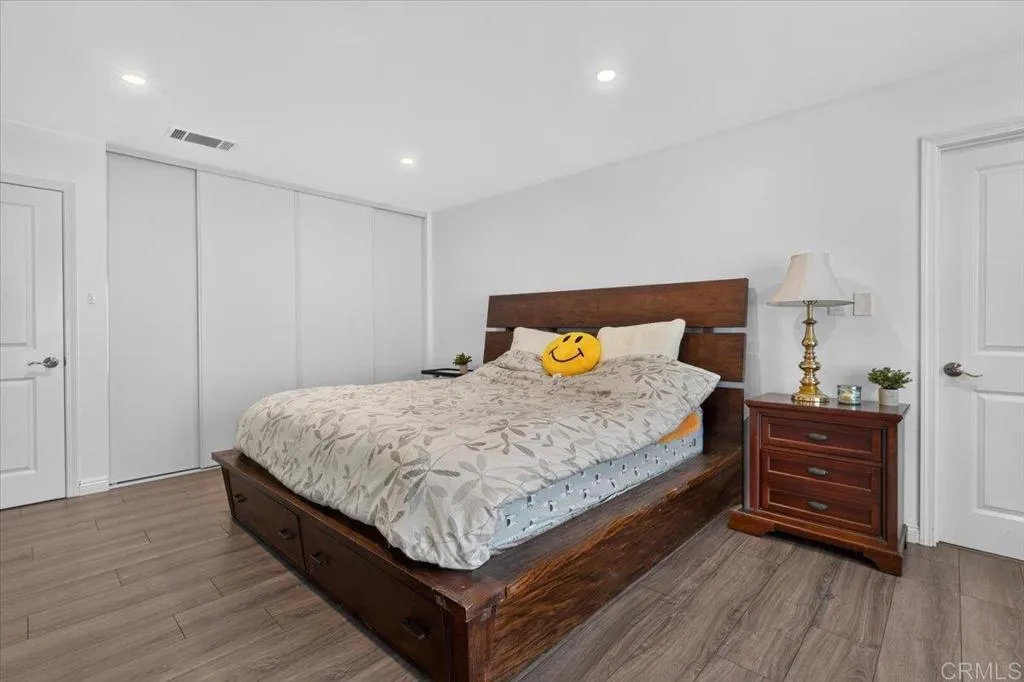 https://cdn.realtyfeed.com/cdn/127/307068762/57bfe3869c96ac336509152823602c68.webp