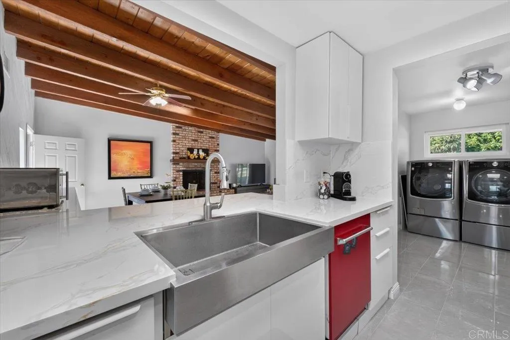 https://cdn.realtyfeed.com/cdn/127/307068762/c1f9ed17bdeb04d807575fd05a9aefcc.webp