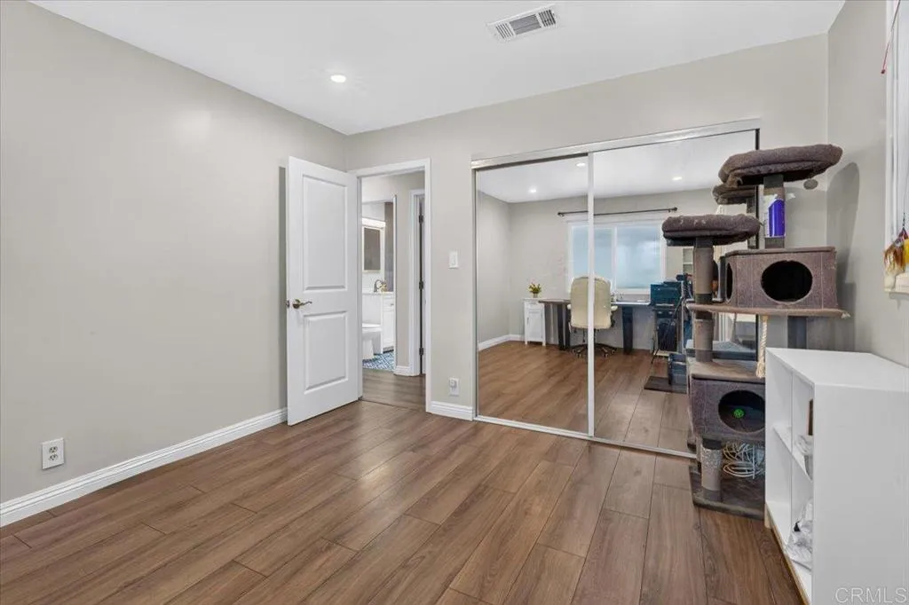 https://cdn.realtyfeed.com/cdn/127/307068762/d6d9d6c4e5979809f7552dbc531237c2.webp