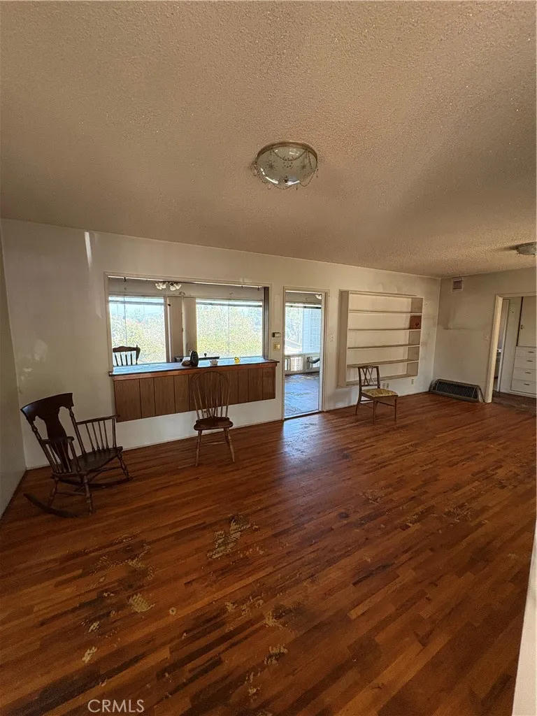 https://cdn.realtyfeed.com/cdn/127/307068765/10023bdd3242d690d4072b0345e5a0f4.webp