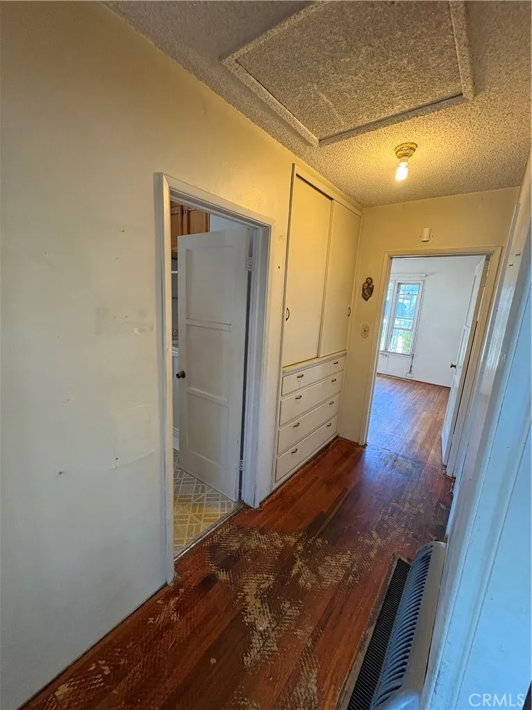 https://cdn.realtyfeed.com/cdn/127/307068765/247501ad3d634dd05a4fe3c5b0484aa8.webp