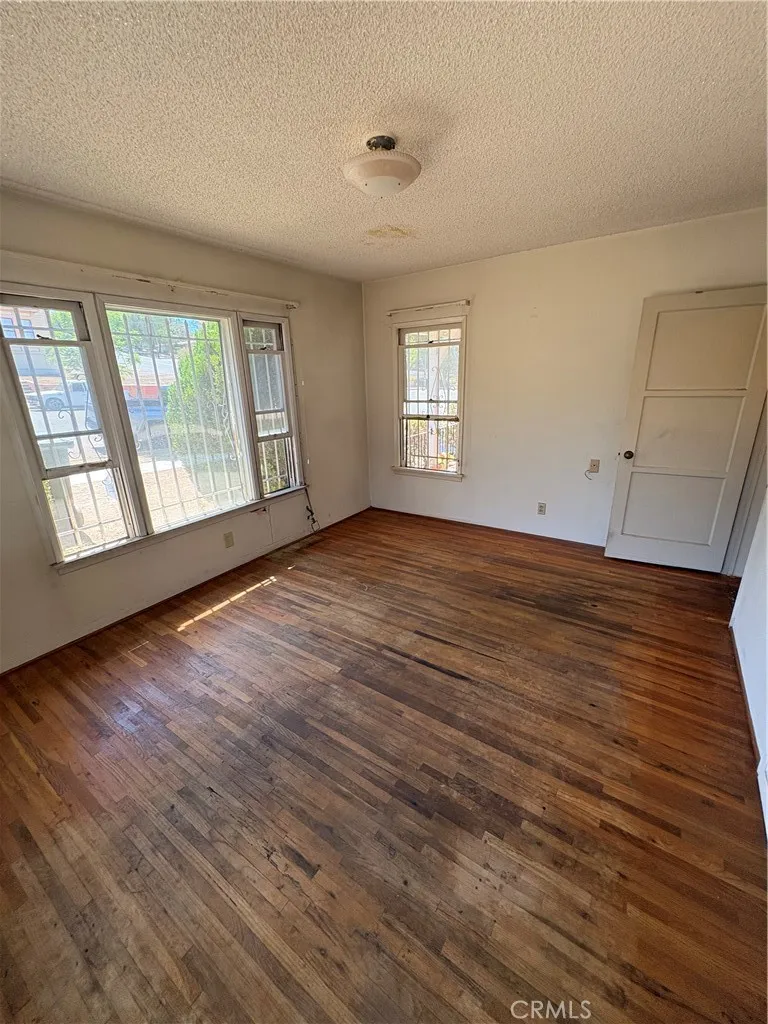 https://cdn.realtyfeed.com/cdn/127/307068765/7df3fa8f97dcacf67411d49b9f1a51dc.webp