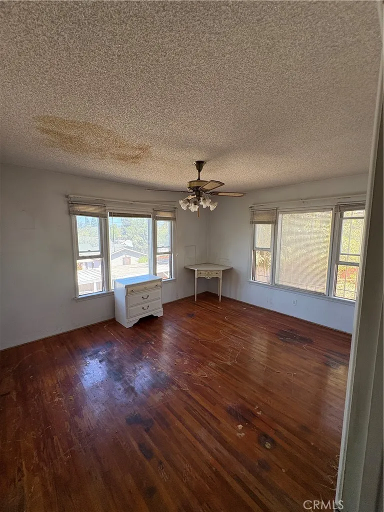 https://cdn.realtyfeed.com/cdn/127/307068765/d284bf8af5460661b77ae3913161f00f.webp