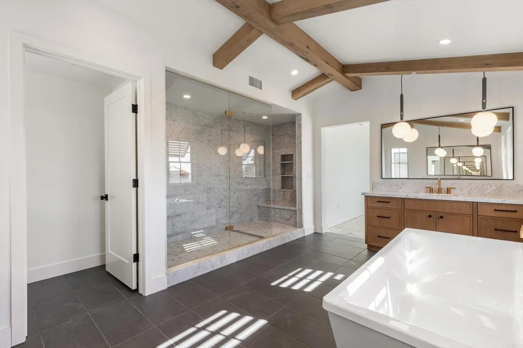 https://cdn.realtyfeed.com/cdn/127/307068779/4fbd9dbfd4a0adb08451d2705a2a420f.webp