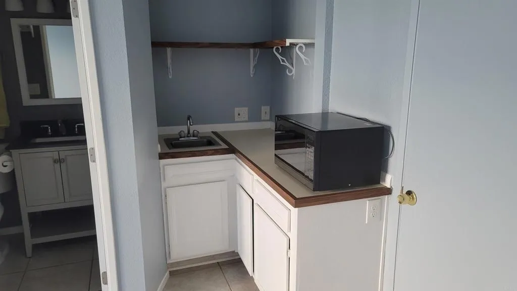 https://cdn.realtyfeed.com/cdn/127/307068914/a86c0c7ac7155259666cd33be38d4b84.webp
