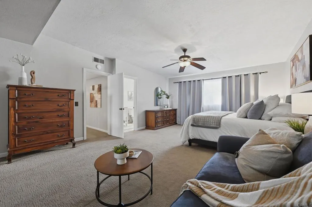 https://cdn.realtyfeed.com/cdn/127/307068914/ca37c0d35e74483cf875dcc4fdb77c5d.webp