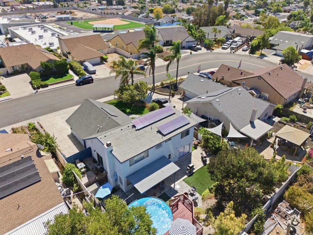 https://cdn.realtyfeed.com/cdn/127/307068914/ccb65b000f30e918f5207689993483a1.webp
