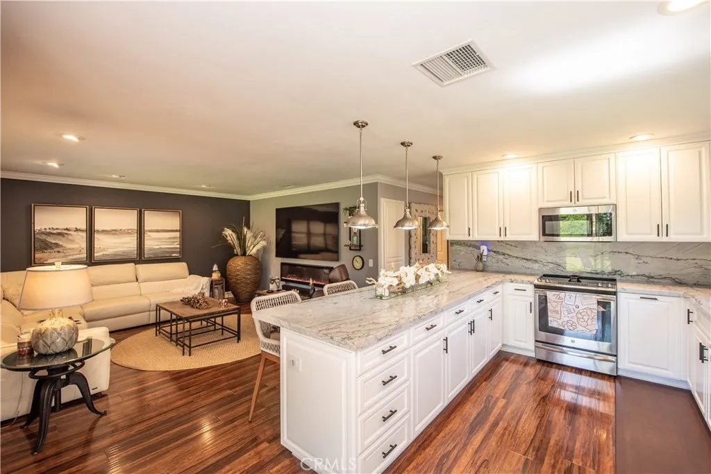 https://cdn.realtyfeed.com/cdn/127/307069031/a36a1da048c08615e1875f0773c5e776.webp