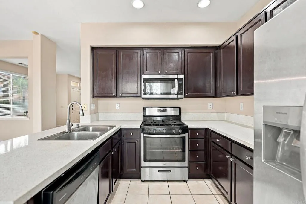https://cdn.realtyfeed.com/cdn/127/307069032/27f0648b1e1b3839dde7343c128f8d8d.webp