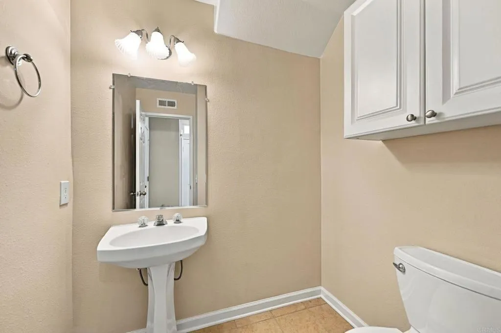 https://cdn.realtyfeed.com/cdn/127/307069032/4d816a4c5cab1d984ca05ba9cccbdfe7.webp