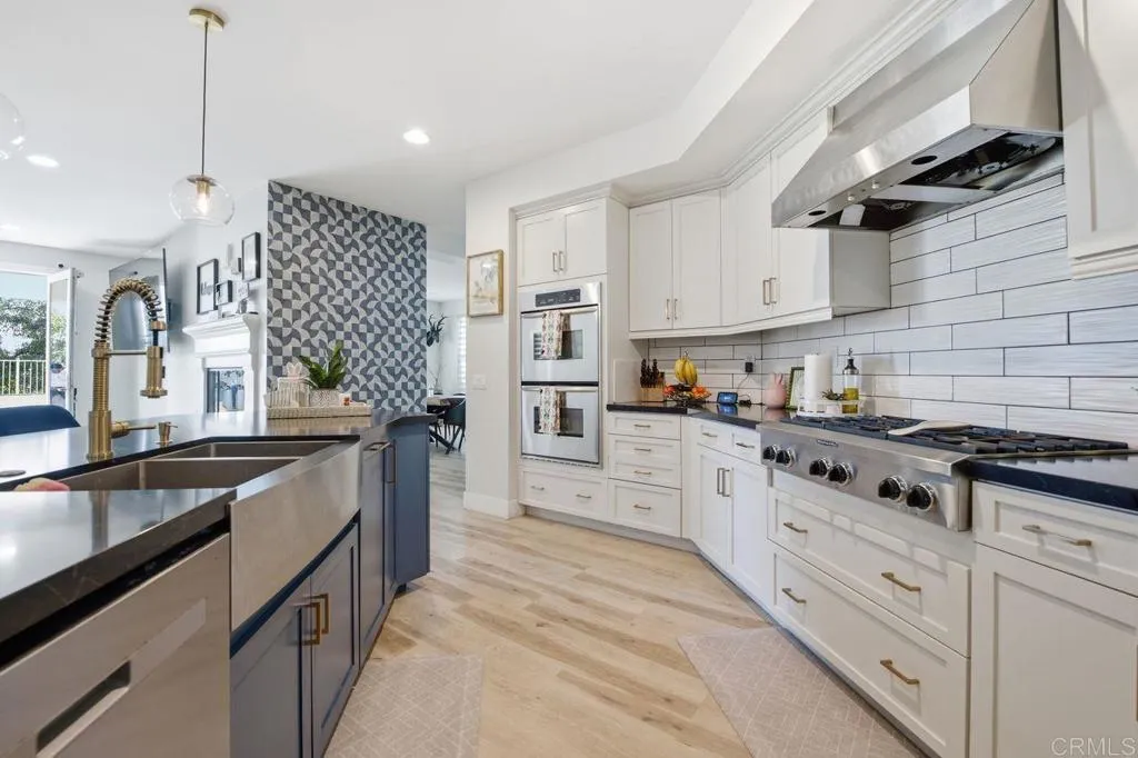 https://cdn.realtyfeed.com/cdn/127/307069037/31130d69de4adb40bd4aad7de72874da.webp