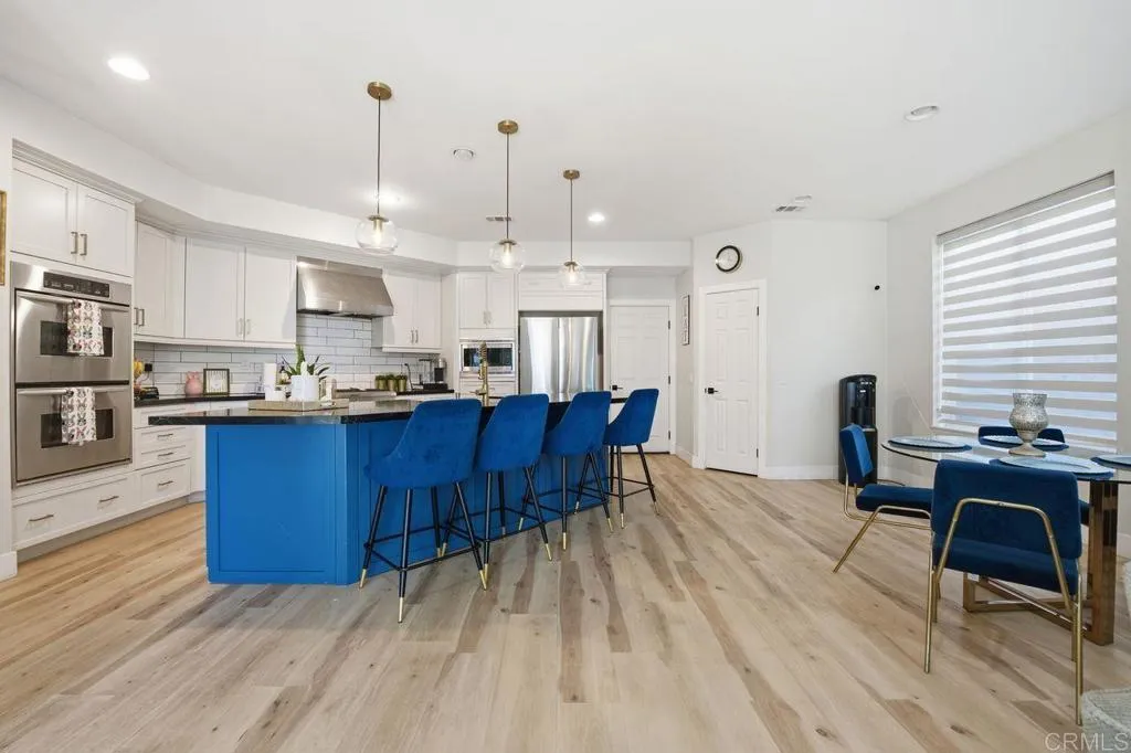 https://cdn.realtyfeed.com/cdn/127/307069037/7cd1f1b63a3537993c186967ce470c0a.webp