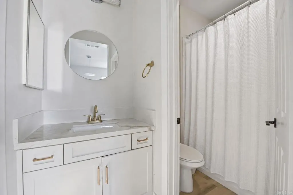 https://cdn.realtyfeed.com/cdn/127/307069037/a52738fcaa9dfa8468bb273b446b03b4.webp