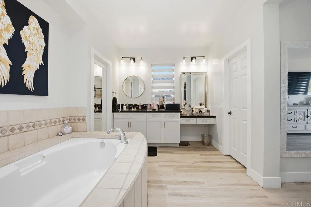 https://cdn.realtyfeed.com/cdn/127/307069037/de0666f339fbe01da3a981bc1a6829aa.webp