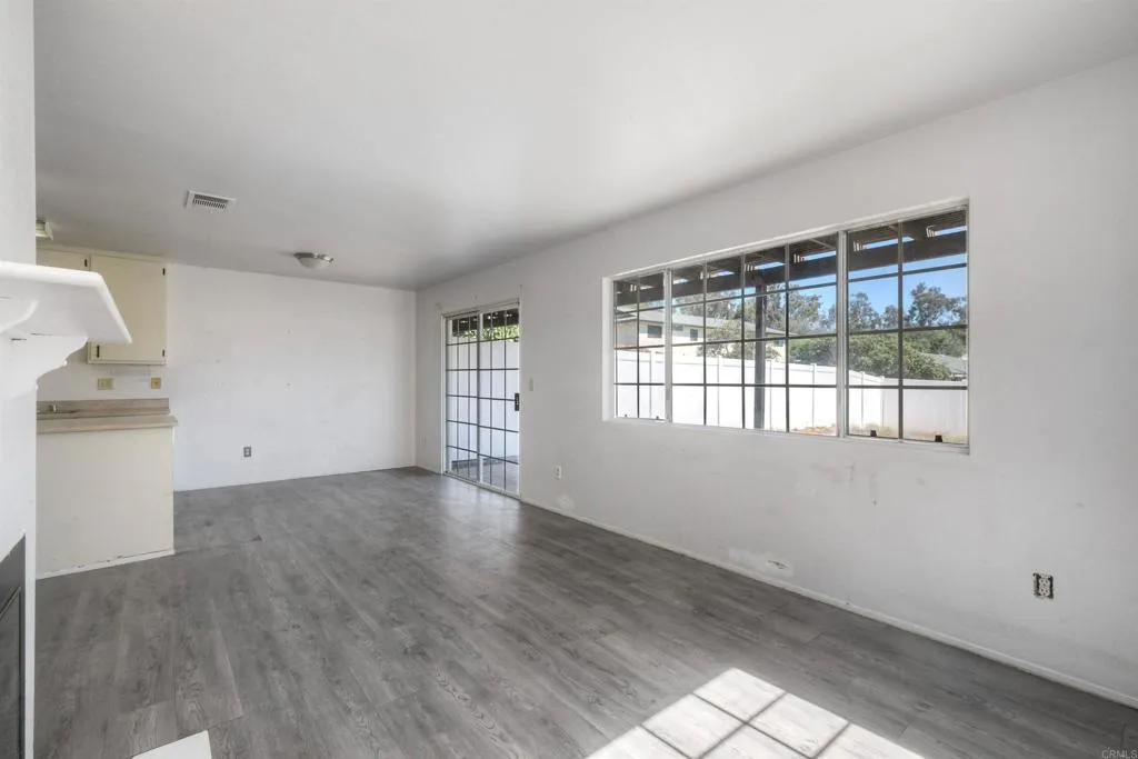 408-410 Shirley Drive, San Marcos, CA 92069 - Photo 4 of 20, San Marcos, CA