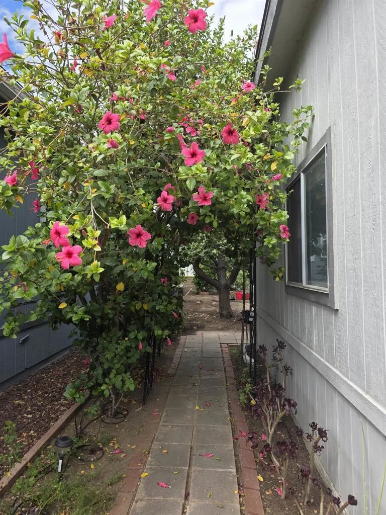 https://cdn.realtyfeed.com/cdn/127/307069092/4781c532e4307105e35c89f7d87889a8.webp