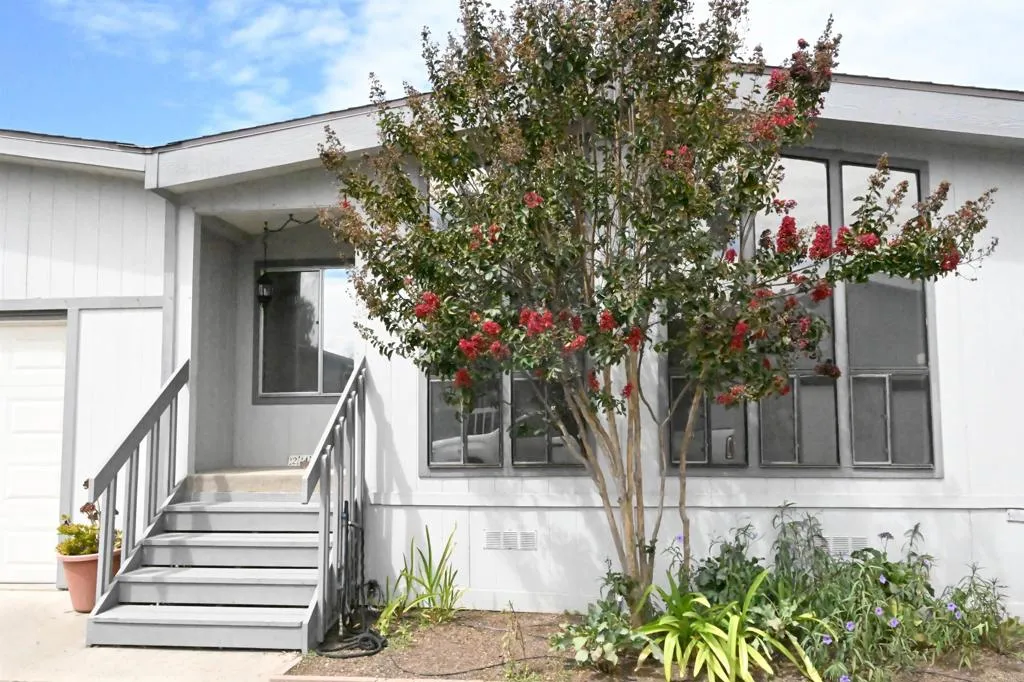 https://cdn.realtyfeed.com/cdn/127/307069092/62b06d534514754eb326e3b9d7919b12.webp