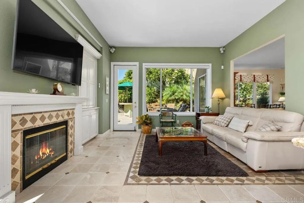 https://cdn.realtyfeed.com/cdn/127/307069116/49919c3c0f8be2444983d6402091314e.webp