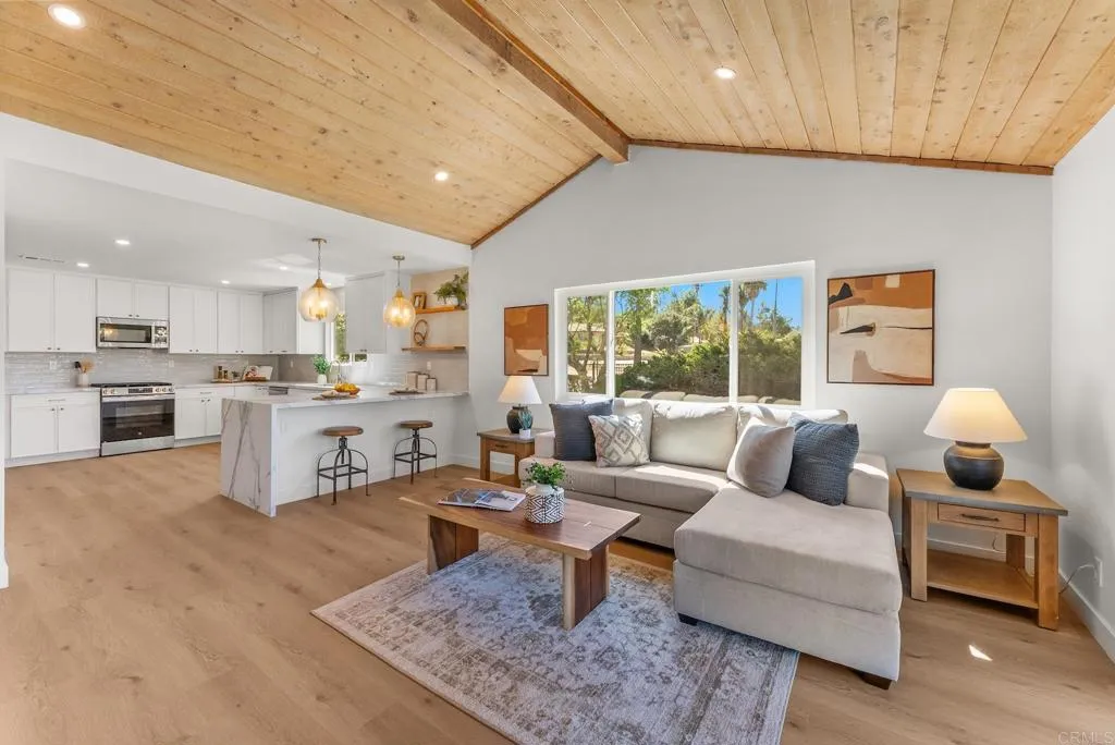 https://cdn.realtyfeed.com/cdn/127/307069122/2b461654bfc9f3699eddcf11af649bee.webp