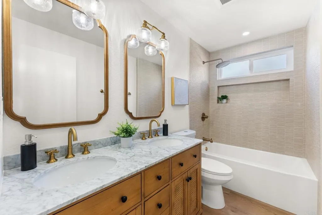 https://cdn.realtyfeed.com/cdn/127/307069122/32f6b148f6c01aa33d2af2e85ddc3a0e.webp